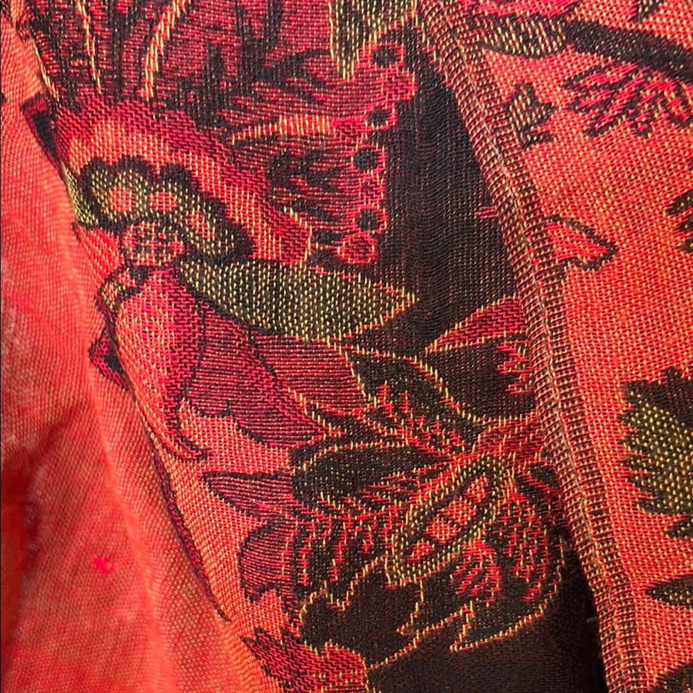 Elegant orange and Brown Floral Scarf with Fringe - Picture 4 of 4